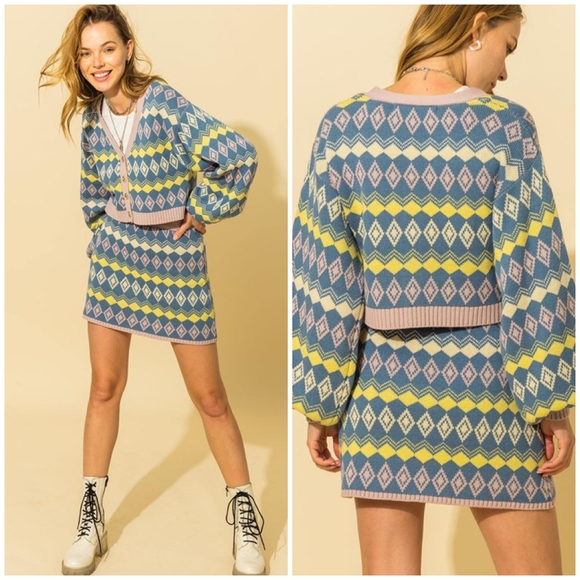 DanburyLane Dresses & Skirts - Vintage Chic Geometric Argyle Print Chic 2-Piece Sweater Skirt Set